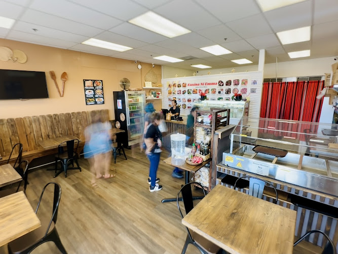 Emma's Kitchen / Kusina ni Emma Local Food , Filipino,Hawaiian