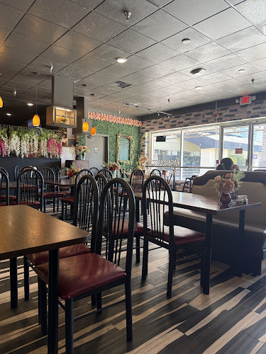 Tapsi House Cafe & Grill